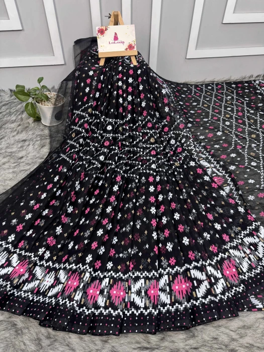 Halfsilk  Saree With  Blouse BS-8050