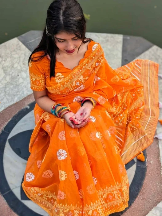 Halfsilk  Saree With  Blouse BS-8011