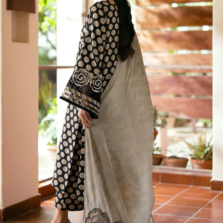 Elegant Ready Three-Piece | TB-031