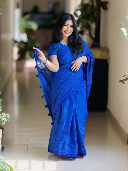 Halfsilk Embroidery Saree Em-122