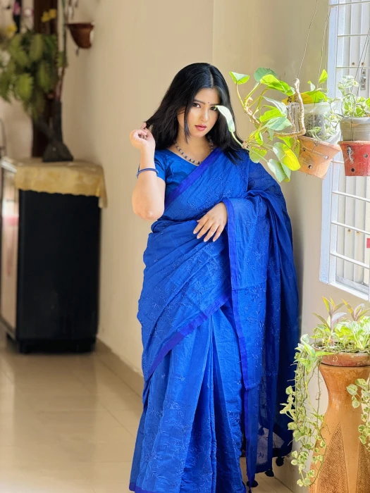 Halfsilk Embroidery Saree Em-122